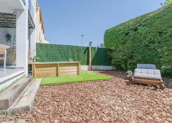 Flateli Montjuic Girona