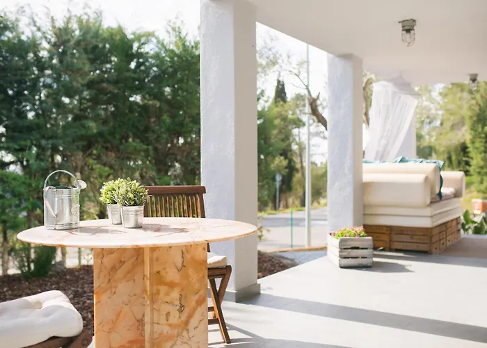 Apartamento Flateli Montjuic Girona